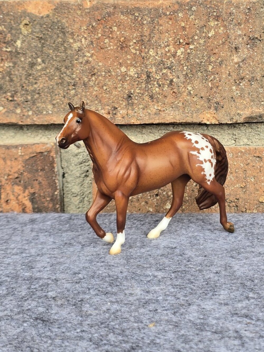 Breyer Stablemate Smart Chic Olena "Revelry" Appaloosa (INV542)